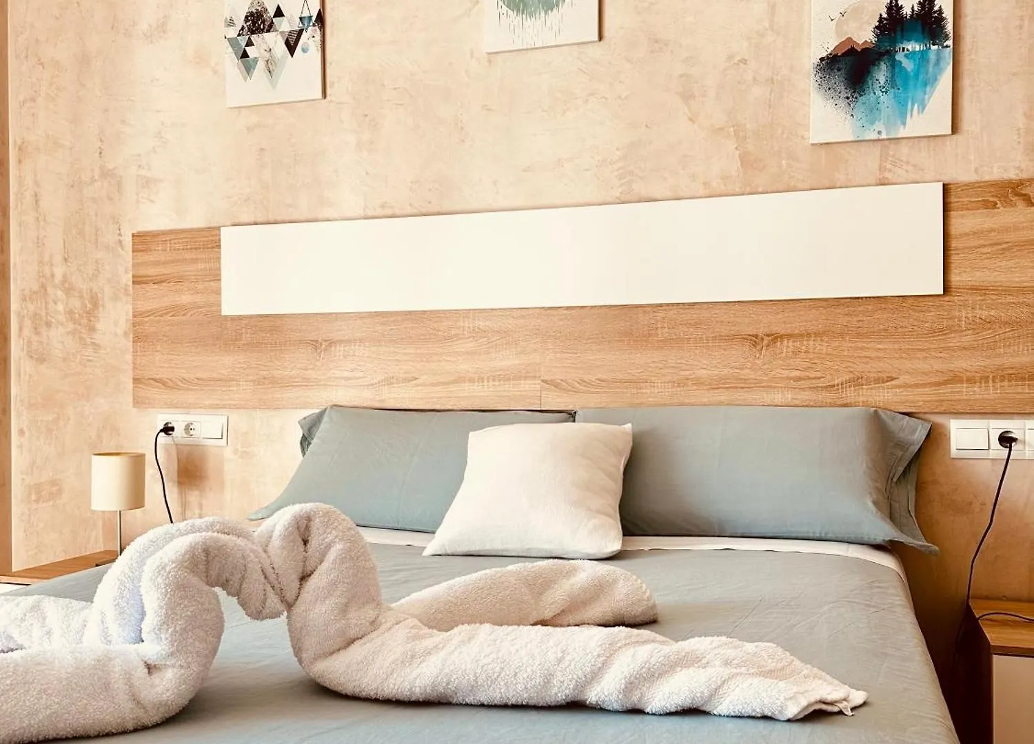 Cherry Jacuzzi Apartment Ronda