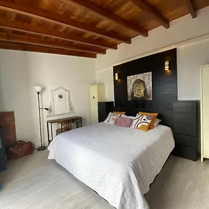 https://la-cuadra-de-pascuala.in-canary-islands.com