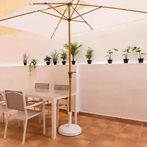 https://luna-de-malaga.hotelsinnerja.org